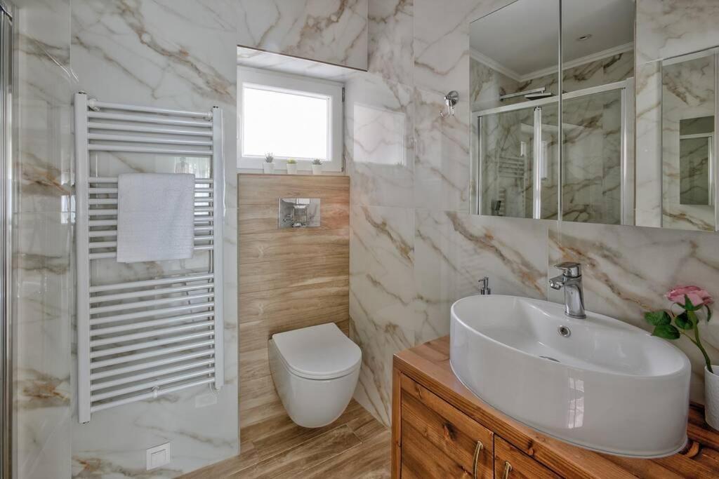 Marilu- The Downtown Suite Korfu Dış mekan fotoğraf